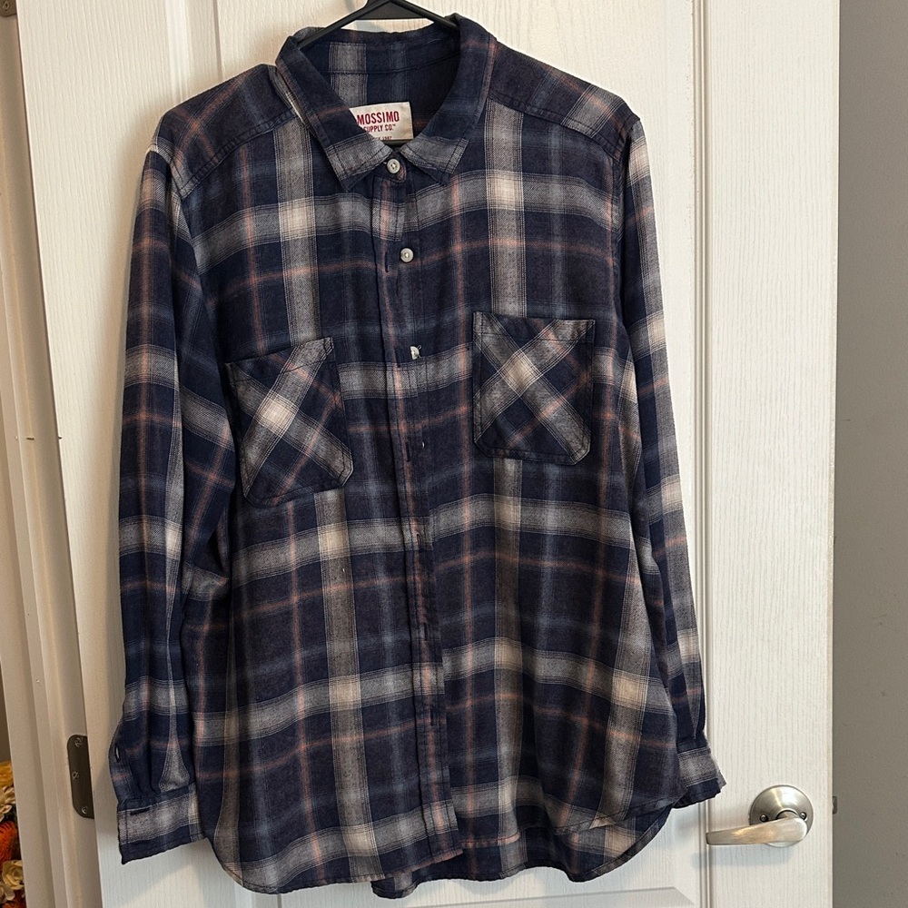 Mossimo Supply Co. Men's Blue and Gray Plaid Shirt